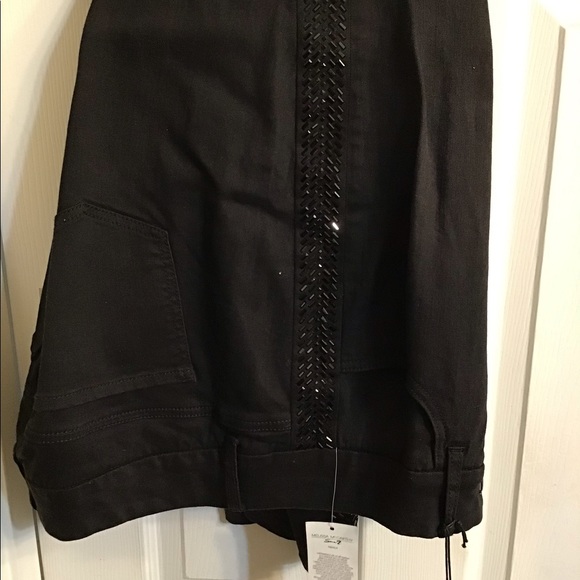 PLUS SIZE NWT Melissa McCarthy Black premium denim with Embellished sides - Picture 3 of 9